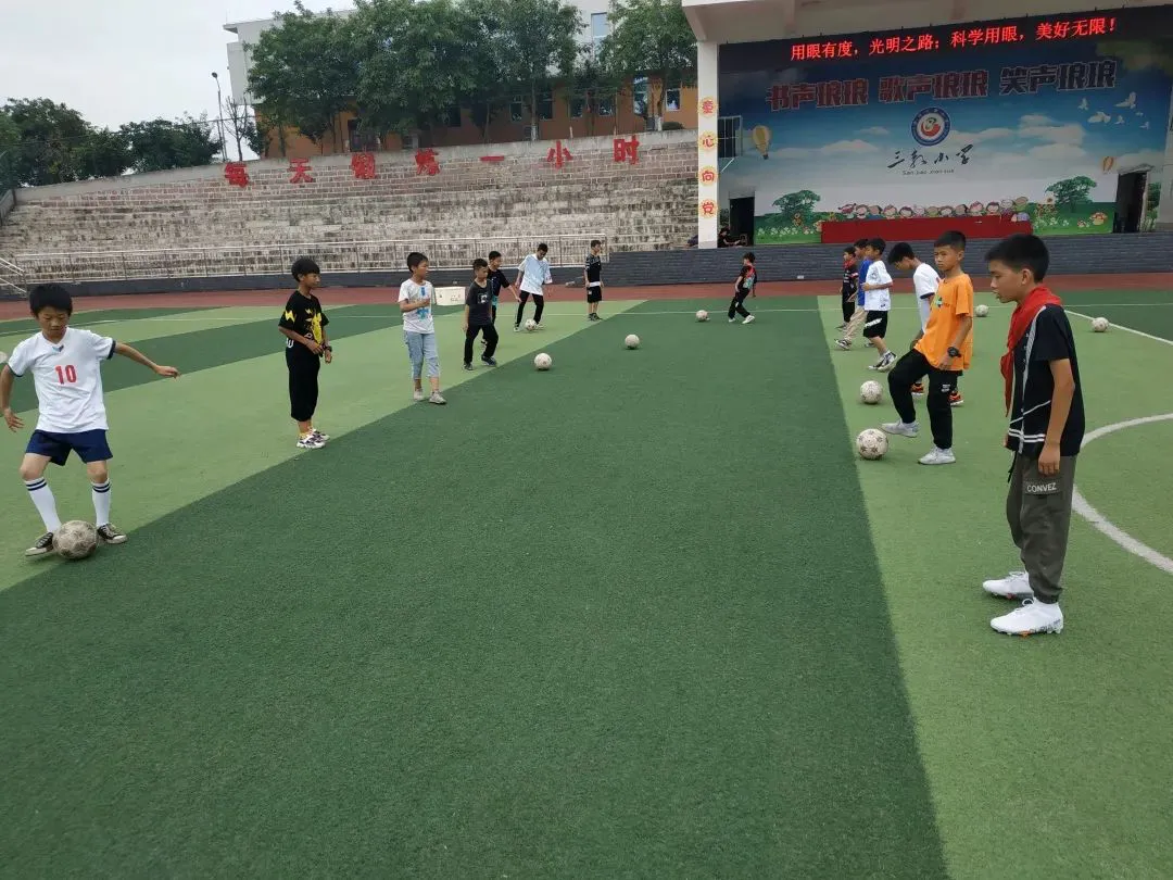 老年篮球爱好者的防守训练指南_1